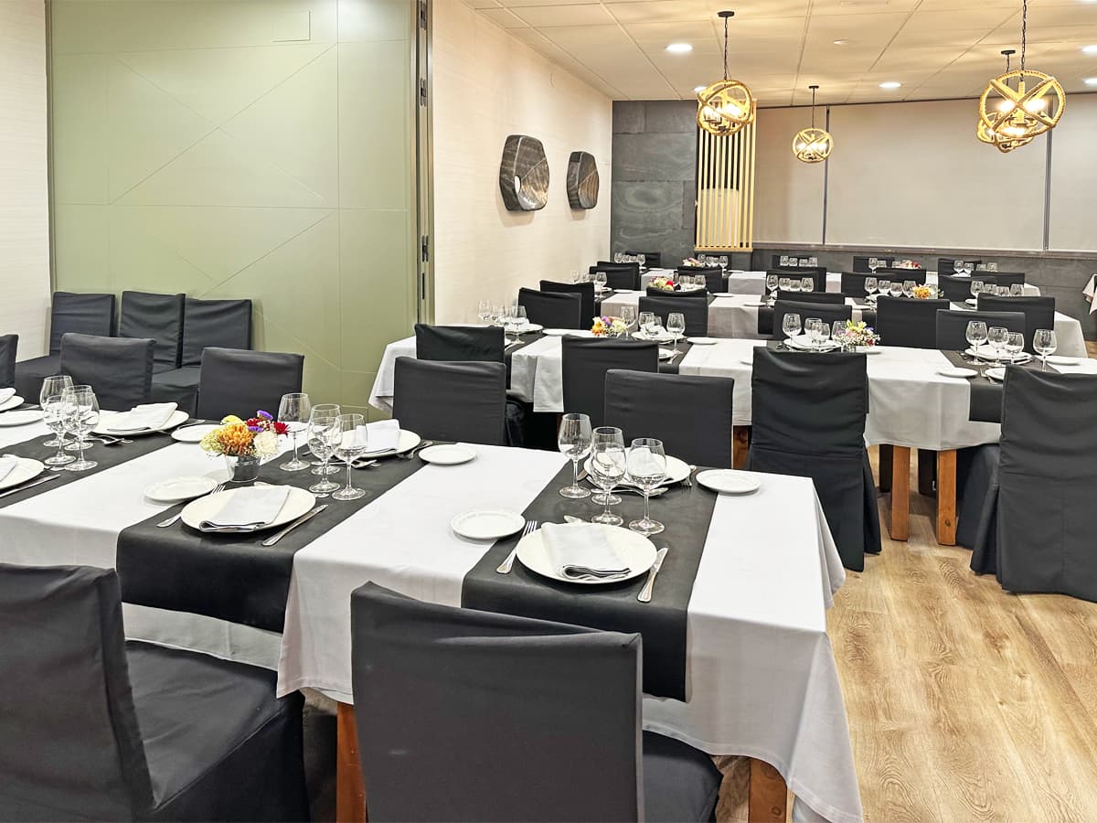 Conoce las instalaciones de Restaurante A Rotonda